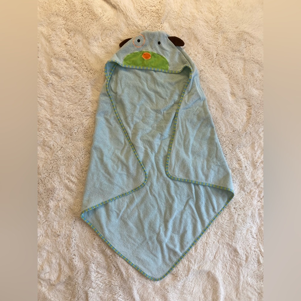 Skip Hop Light Blue Hooded Puppy Towel Toddler OS
